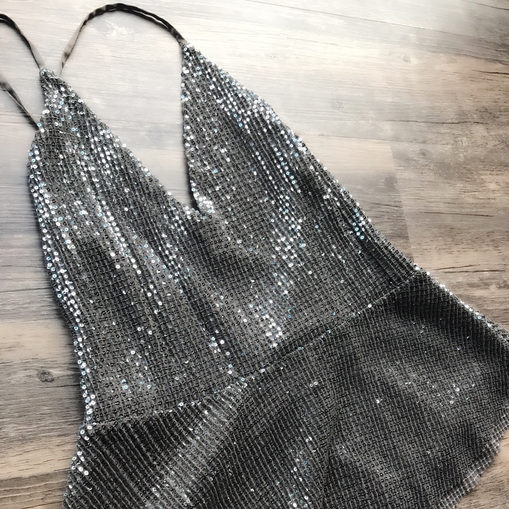 Express sequin top